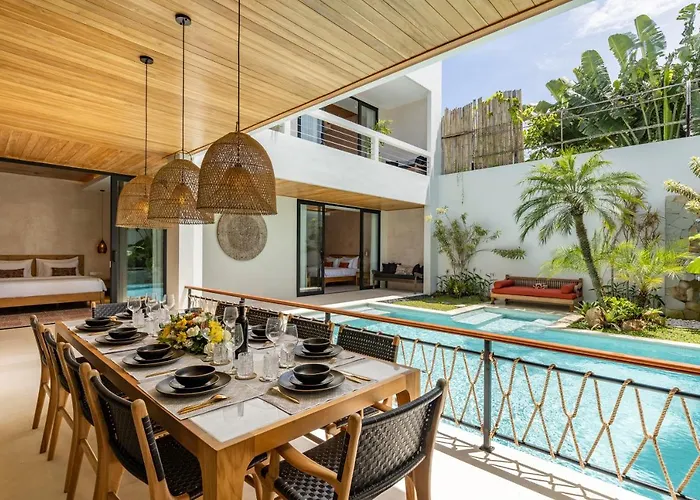 Premium 5 Bd Luxury 300m To & Ku De Ta