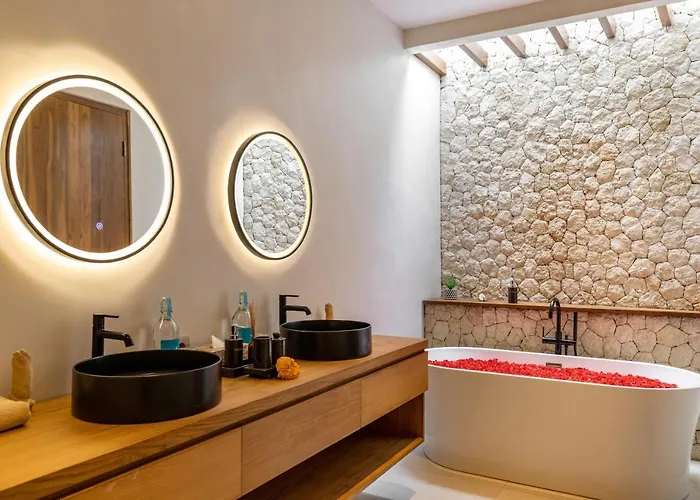 Premium 5 Bd Luxury 300m To & Ku De Ta *